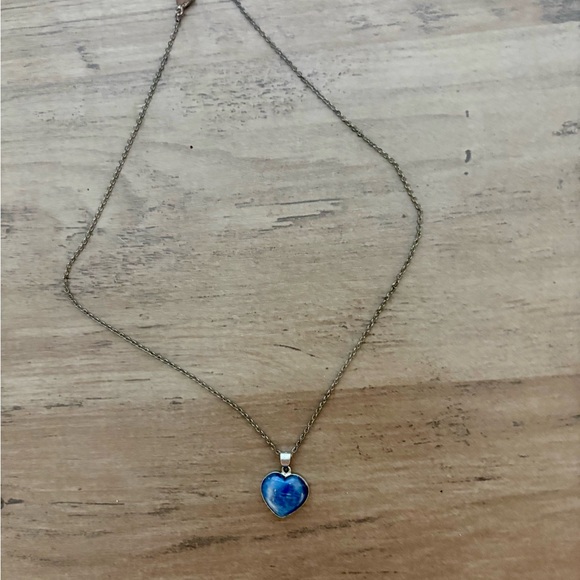 Vintage Blue Heart Necklace - Picture 5 of 5